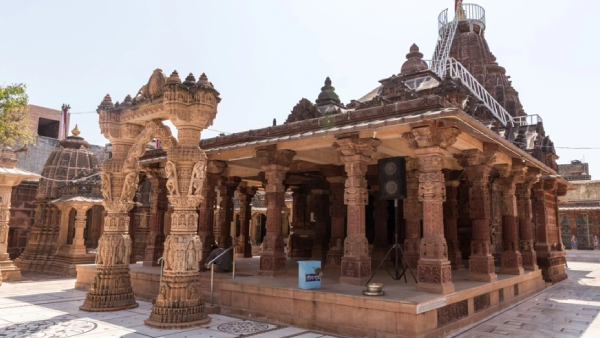 The-Mahavira-Temple (1)
