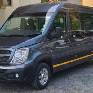 tempo traveller in udaipur photos